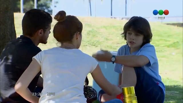 Paloma y Pedrito Candela Vetrano en Vecinos en guerra capitulo 143 HD