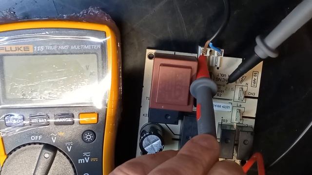 Verfica Alimentazione SCHEDA COMANDO CAPPA ELICA ECB0124166 смотреть онлайн