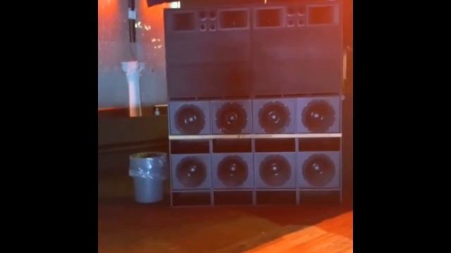 NYC SOUND SYSTEMS SHOW DOWN AMAZURA. SHACKING VIBES/BLACKROOTS/1-13/NEPTUNE/ VIDEO BY ZAZA LOVE  💫 смотреть онлайн