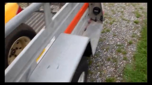 I bought a cheap Craigslist "mechanic's special" Cub Cadet mower... смотреть онлайн