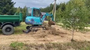 Аренда мини-экскаватора ,услуги мини-экскаватора