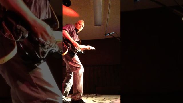 nMan Rule - Johnny B Goode (cover) смотреть онлайн