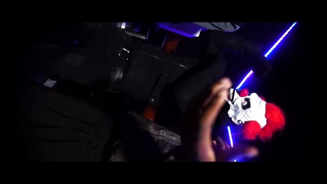 Poundz - Lions Den #2-0 (Music Video) | Pressplay смотреть онлайн