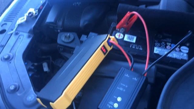 Autowit Super Capacitor dead battery starter Scotty kilmer conned me to buy this. start lawn mower