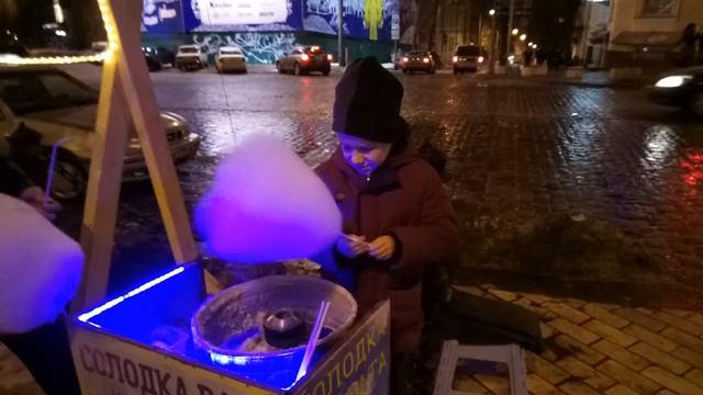 Мастер сладкой ваты (Захотел себе сахарную вату - сделал себе сахарную вату) смотреть онлайн