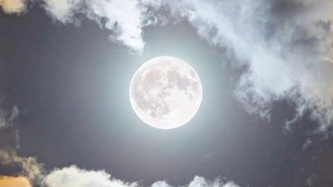 ПОЛНОЛУНИЕ 25 МАРТА! ЗАПРЕТЫ И РЕКОМДАЦИИ НА КАЖДЫЙ ДЕНЬ В ОЖИДАНИИ "ЧЕРВИВОГО" ПОЛНОЛУНИЯ В ВЕСАХ