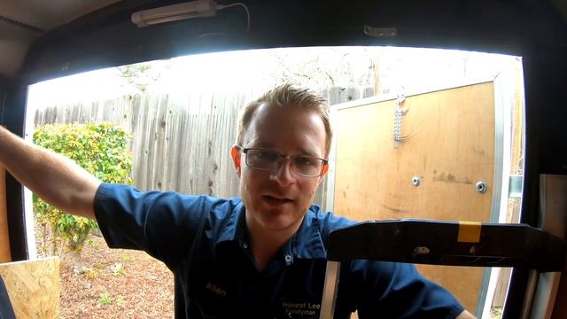 Lost Handyman Job / WLOG смотреть онлайн