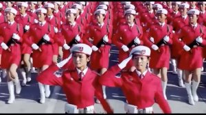 Песня 'Катюша' на ИТАЛЬЯНСКОМ ЯЗЫКЕ  Soviet wave  famous 'Katyusha' in Italian! World women parade!