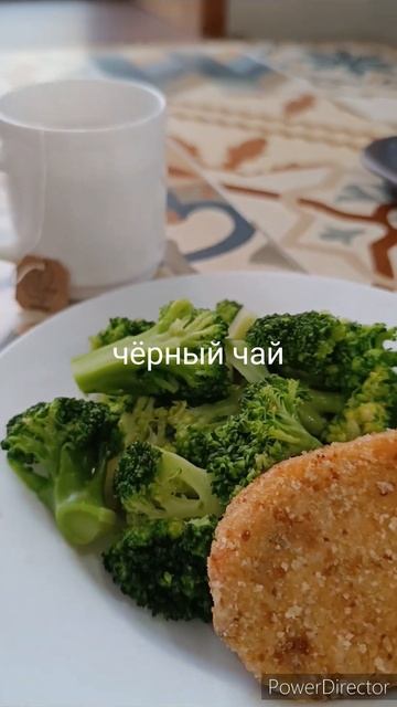 Сегодня котлета из форели была отменная. Белок, клетчатка, витамины, микроэлементы на обед. смотреть онлайн