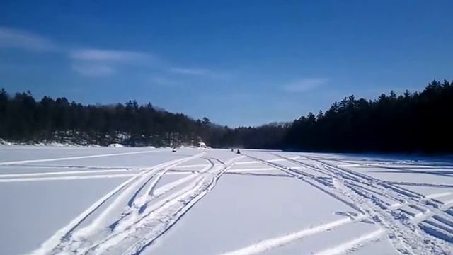 Vintage Snowmobile Race - 70's Mercury vs 80's Arctic Cat