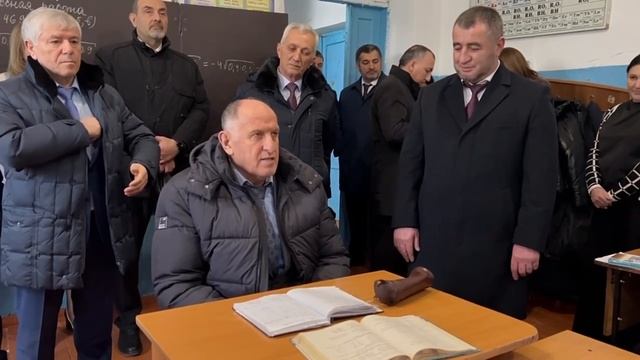 Абдулмуслим Абдулмуслимов дал наставление школьникам в ДагОгнях
