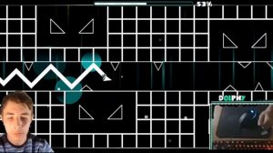 Дольфи проходит КОСМОС | Geometry Dash