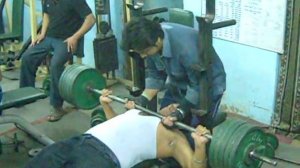 MR MANIK GOYAL LIFTED 115 KG WEIGHT IN FLAT BENCH PRESS. 08MARCH.MON.2010