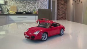 Обзор модели Porsche 911 Carrera 4S в масштабе 1/18 от Maisto