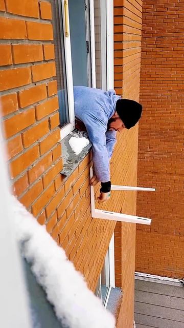 установка наружного блока кондиционера  установка кондиционера Новосибирск шортс кондиционеры