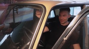 Они не ездили 40 лет: нашли секретный автосалон легенд без пробега! Они новые!!! #ДорогоБогато