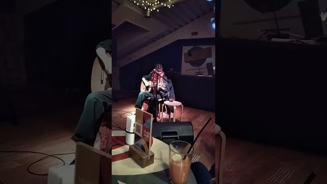 12.01.2023 Умка в Нью Баре / Мне нужен человек который запретит мне курить / смотреть онлайн