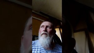 я сошью себе шутовской колпак