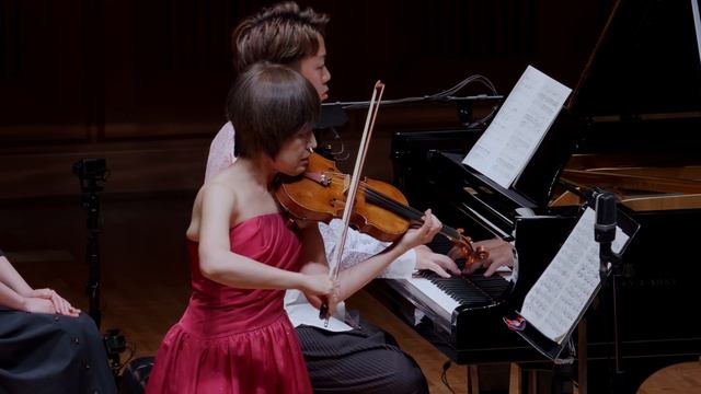 [ Richard Strauss : Violin Sonata in E-Flat Major, Op. 18 ] リヒャルト・シュトラウス：ヴァイオリンソナタ　変ホ長調　作品18 смотреть онлайн