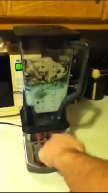 The Ninja blender rocks смотреть онлайн