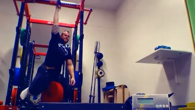 100 kg plates + 104 kg bw onearmhang смотреть онлайн