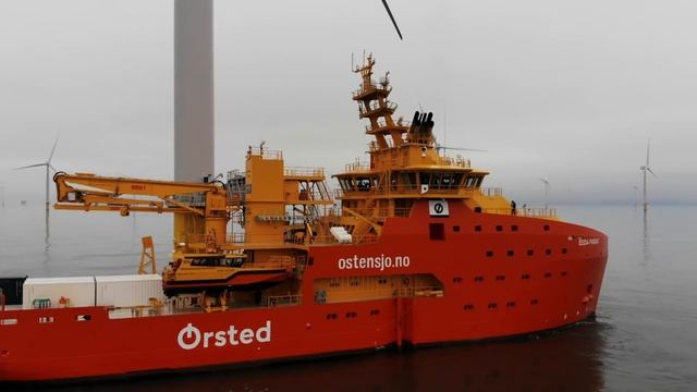 Offshore Windfarms - W2W SOV Edda Passat  Edda Wind