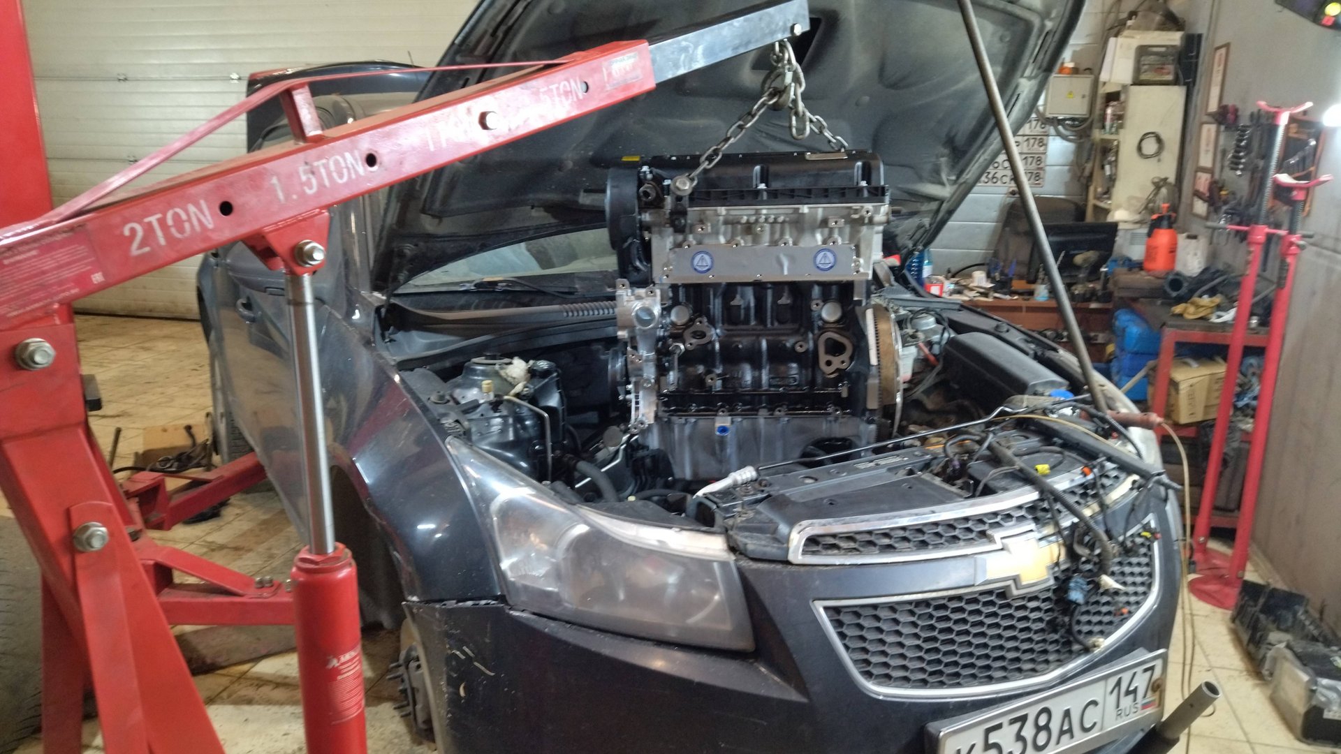 КИТАЙСКИЙ ДВИГАТЕЛЬ НА CHEVROLET CRUZE: РАЗОБЛАЧЕНИЕ МИФОВ! Вы точно НЕ ожидали ЭТОГО… смотреть онлайн