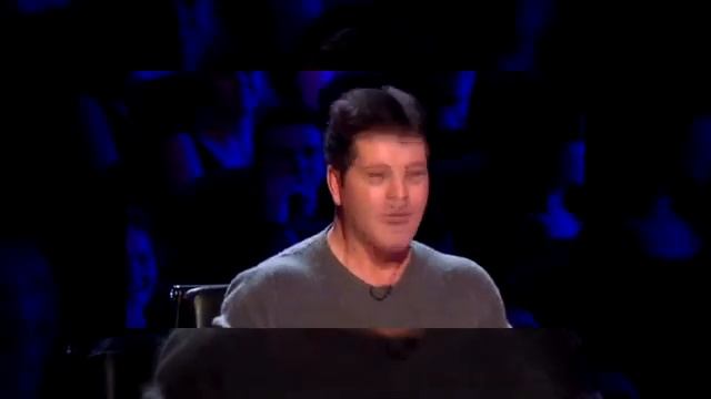 девушка так красиво спела, что встал весь зал! смотреть онлайн