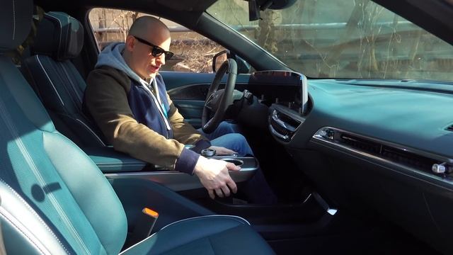 Забудь Крузак и Эскалейд: электро Кадиллак гигант круче Тесла! Cadillac Lyriq 2024 | #ДорогоБогато