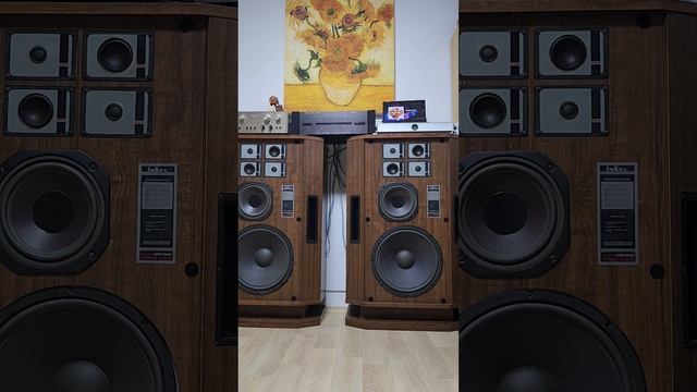 인켈 프로165 튜닝후 청음.저항 10W3옴 우퍼에 달고 솜 채워줌.p12/욘코a-722/sae a502/ldac 블루투스/프로165 смотреть онлайн