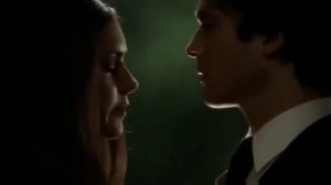 A última dança de Damon e Elena de  the Vampire Diaries