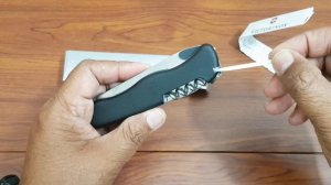 Victorinox forester black 0.8363.3 unboxing and overview