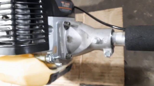 Đã bán.Máy cắt cỏ KAWASAKI TJ27nòng 34ly 27cc nhật bãi .lh0765959958.8-6.