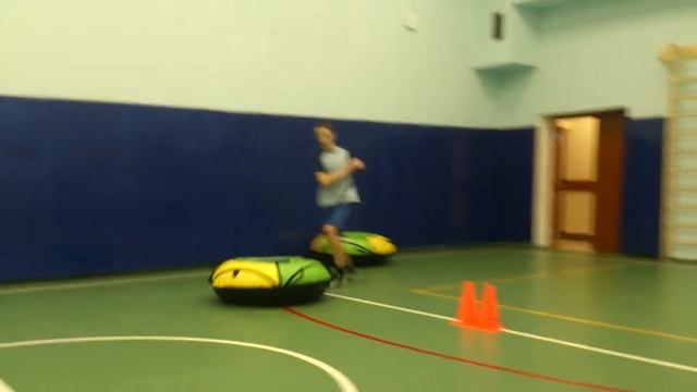 Юнусов Камиль физ.упр. с Ватрушкой 40 кг.