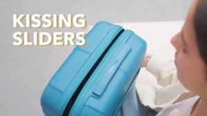 American Tourister - StarVibe Beauty Case demo video
