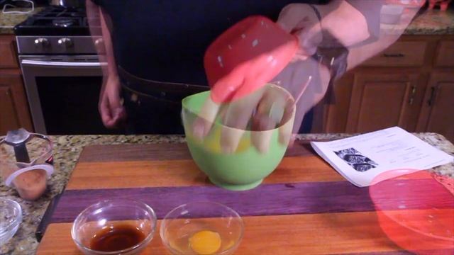 Flourless Strawberry Brownies смотреть онлайн