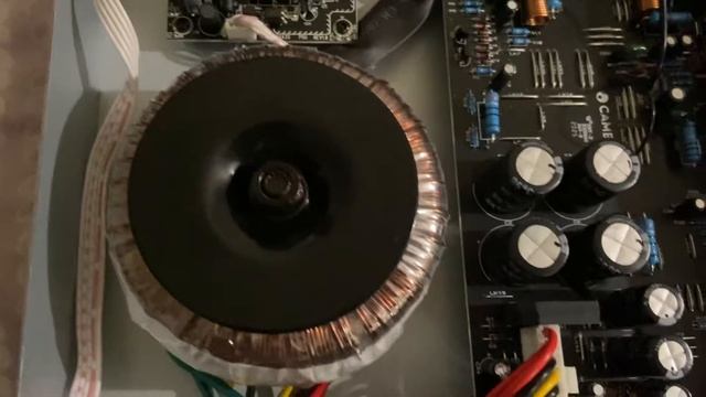 Cambridge Audio AXA35 integrated amplifier смотреть онлайн