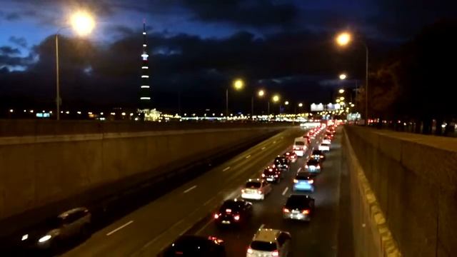 Пятничный час-пик смотреть онлайн