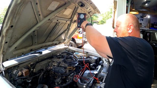 Finding car problems with smoke! Ancel S200 Smoke Machine Review смотреть онлайн