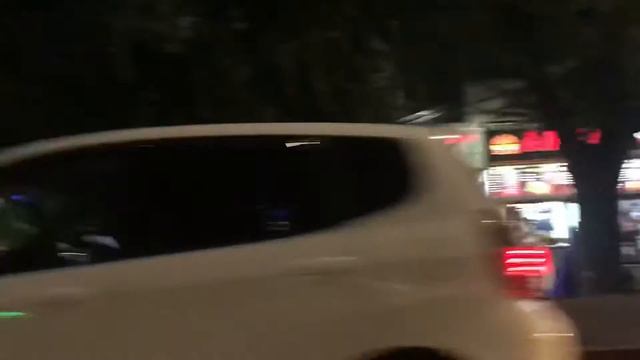 Едим в кафе!!! Парк,🌼🌸 взяла с собой Беллу смотреть онлайн