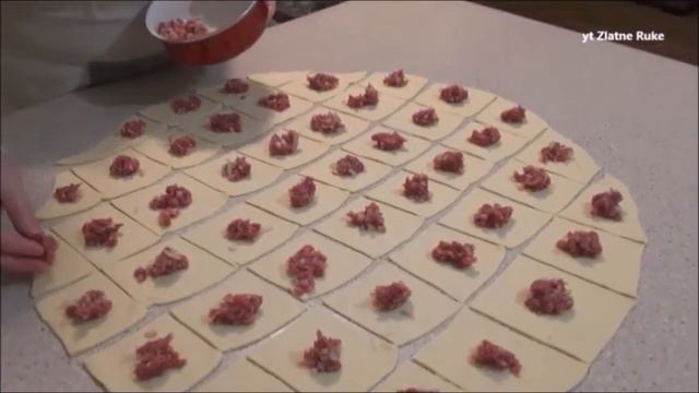 Klepe Bosnian Traditional Dumplings (Ravioli) смотреть онлайн