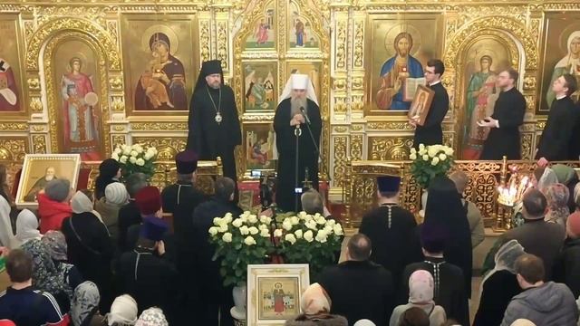 Подвиг Ксении Петербургской. Проповедь митрополита Санкт-Петербургского и Ладожского Варсонофия смотреть онлайн