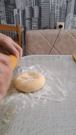 #shorts  ТАТАРСКИЕ ТРЕУГОЛЬНИКИ С МЯСОМ И КАРТОШКОЙ(эчпочмак)