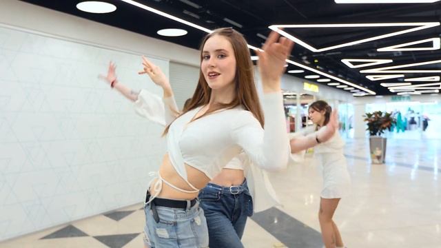 [KPOP INPUBLIC | ONE TAKE] LE SSERAFIM (르세라핌) - IMPURITIES dance cover by BANKAI смотреть онлайн