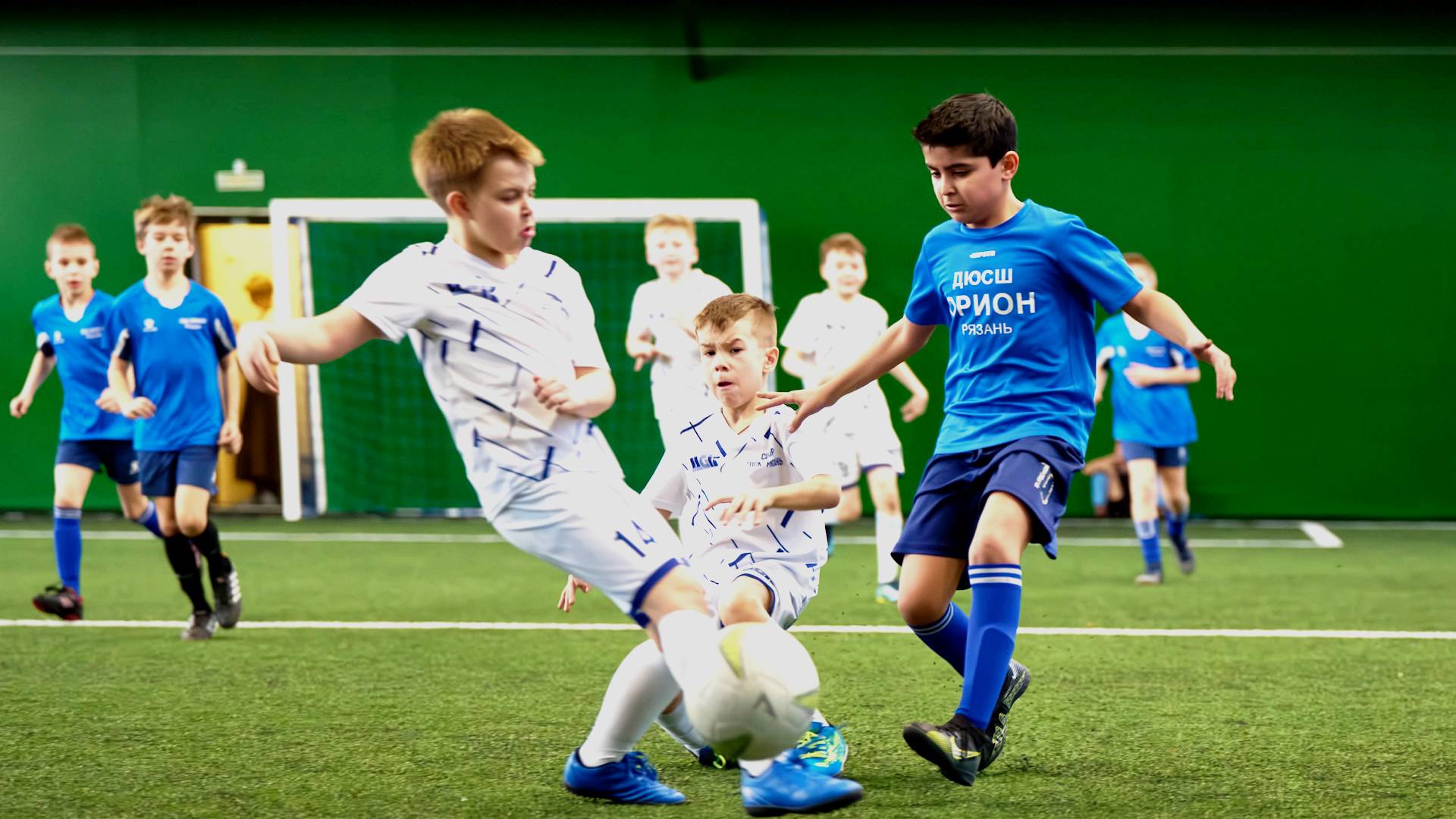 Обзор матча "цск (красные)"-"орион"
Детский турнир JUNIOR CUP