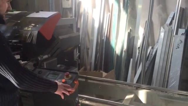 Видео пила Murat TT405 - 2 смотреть онлайн