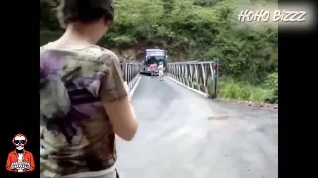 ПОЛНАЯ ЖЕСТЬ! ВОДИЛЫ 80ЛВЛ, ПРОСТО ОТ БОГА, МАСТЕРА! смотреть онлайн