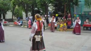 Как Ивановы дочки на улицу выходили