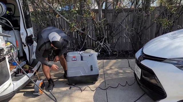 NEW upholstery cleaners ( SOKLENE SOLUTION) смотреть онлайн