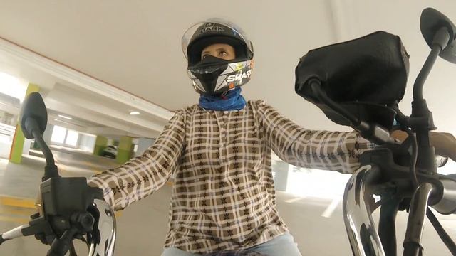 My First try on Shark multi spartan carbon super light weight helmet so awesome🤩 смотреть онлайн